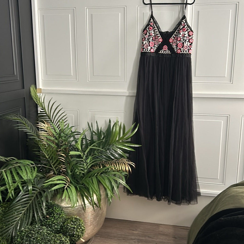 Needle an thread Elegant Black and Pink Embroidered Dress prom bridesmaid dress - Picture 14 of 16